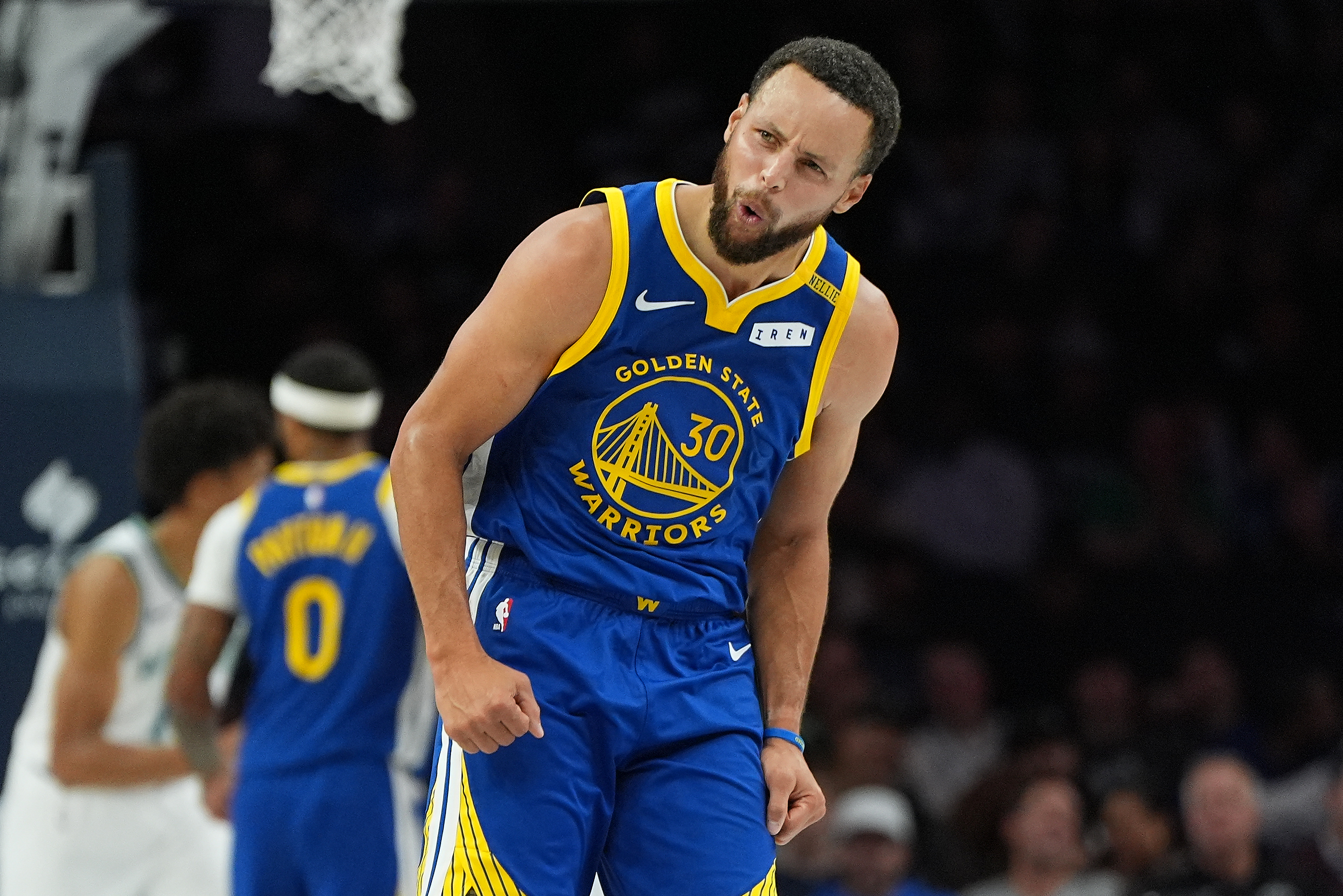 Curry scores 44 points as the Warriors hold on to beat the Timberwolves 119-114 — Watford City Sports news